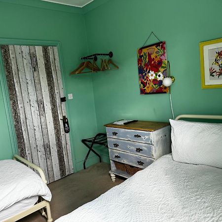 The Townhouse 101 Bed & Breakfast Sandown Dış mekan fotoğraf